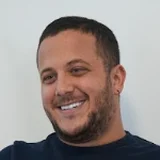 נריה לוזון